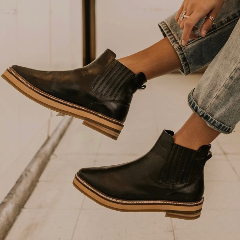 Roolee Black Leather Chelsea Ankle Boots with Tan Sole